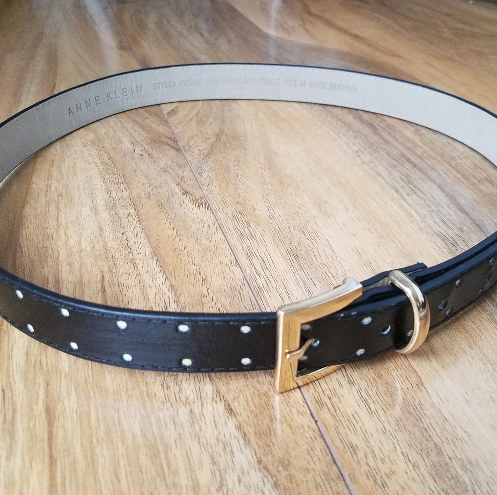 Black & White Belt